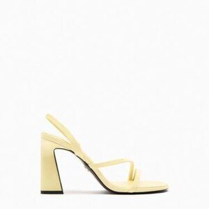 Zara Cream Sandals Minimalist Design